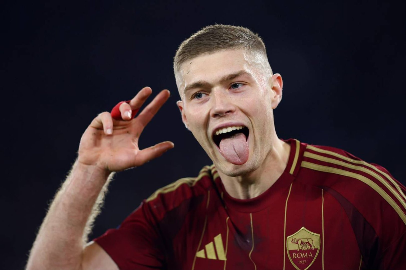 荷甲赛前再迎强敌;毕尔巴鄂竞技刷新队史纪录;主帅态度——质疑声仍在;资深球员宣示担当的简单介绍 荷甲赛前再迎强敌;毕尔巴鄂竞技刷新队史纪录;主帅态度——质疑声仍在;资深球员宣示担当的简单介绍