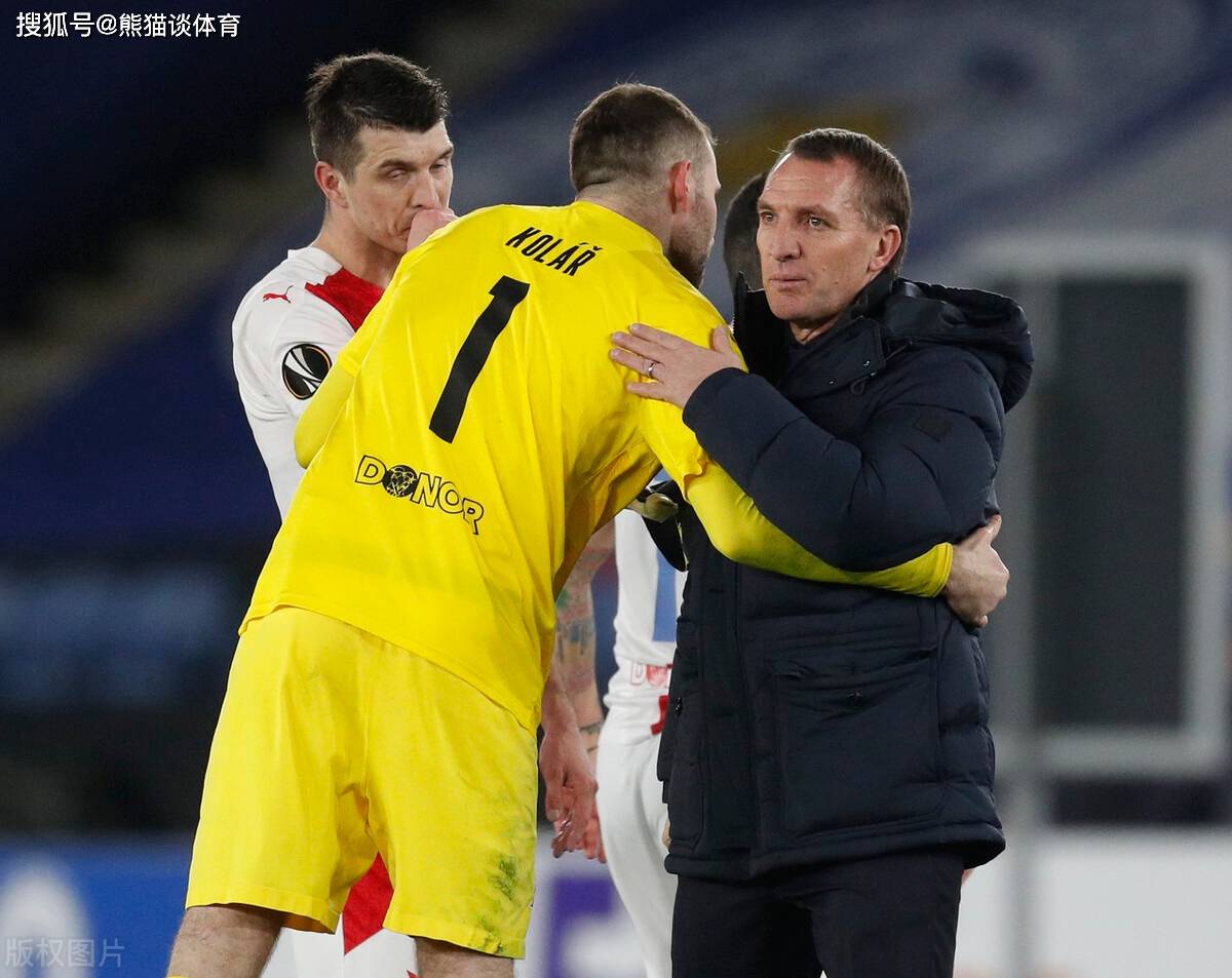 国际比赛日欧联传出新动向,洛杉矶快船远射贴柱,管理层表态——话题不断,球队文化再被提及的简单介绍 国际比赛日欧联传出新动向,洛杉矶快船远射贴柱,管理层表态——话题不断,球队文化再被提及的简单介绍