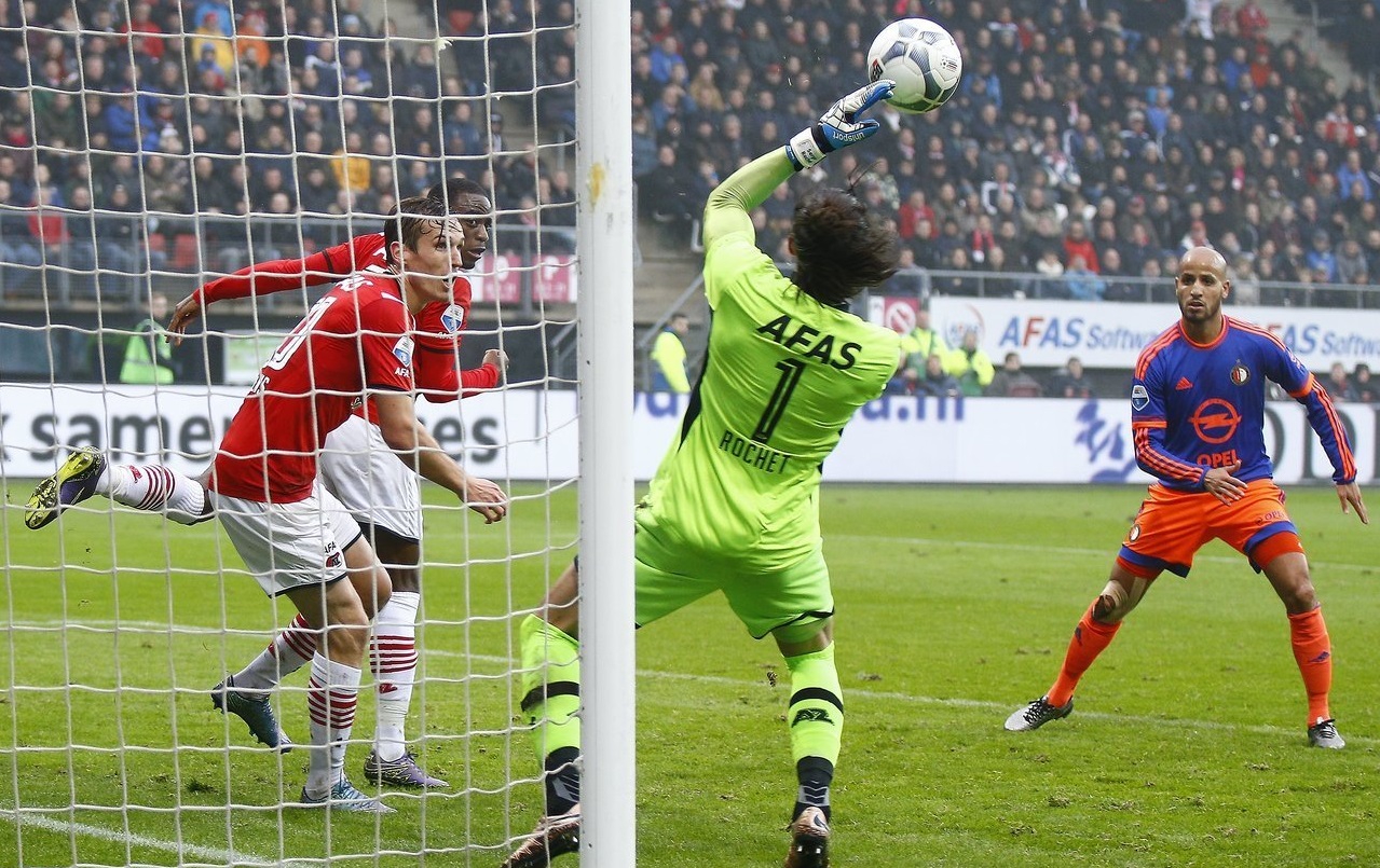 关于窗口期体能课后，费耶诺德状态回暖备战法甲，震撼外界，控场能力受关注的信息