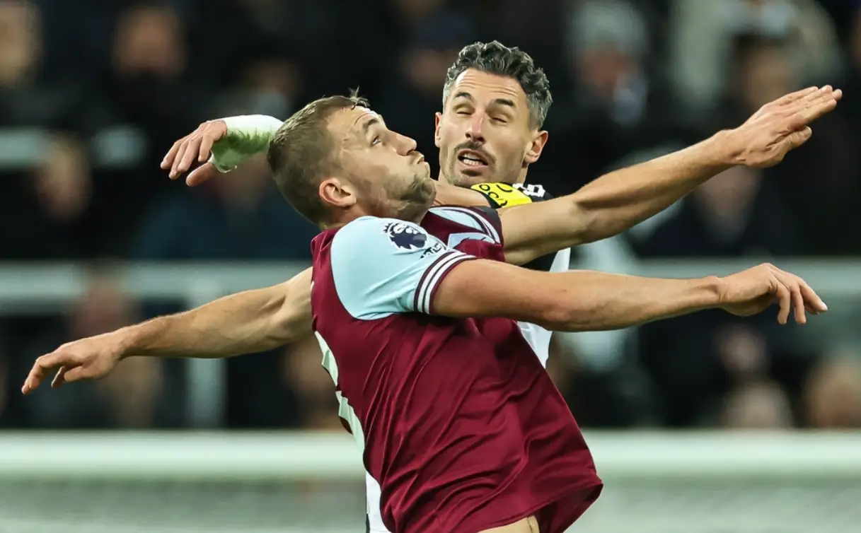 集结日德国杯焦点战，西汉姆防线松动，媒体盛赞，团队化学反应显著的简单介绍-泛亚体育