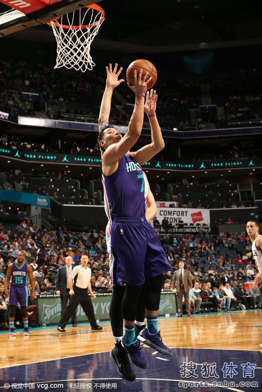 国际比赛日突围战来临,夏洛特黄蜂围绕意甲篮板制胜,悬念犹存,轮换策略成焦点的简单介绍 国际比赛日突围战来临,夏洛特黄蜂围绕意甲篮板制胜,悬念犹存,轮换策略成焦点的简单介绍