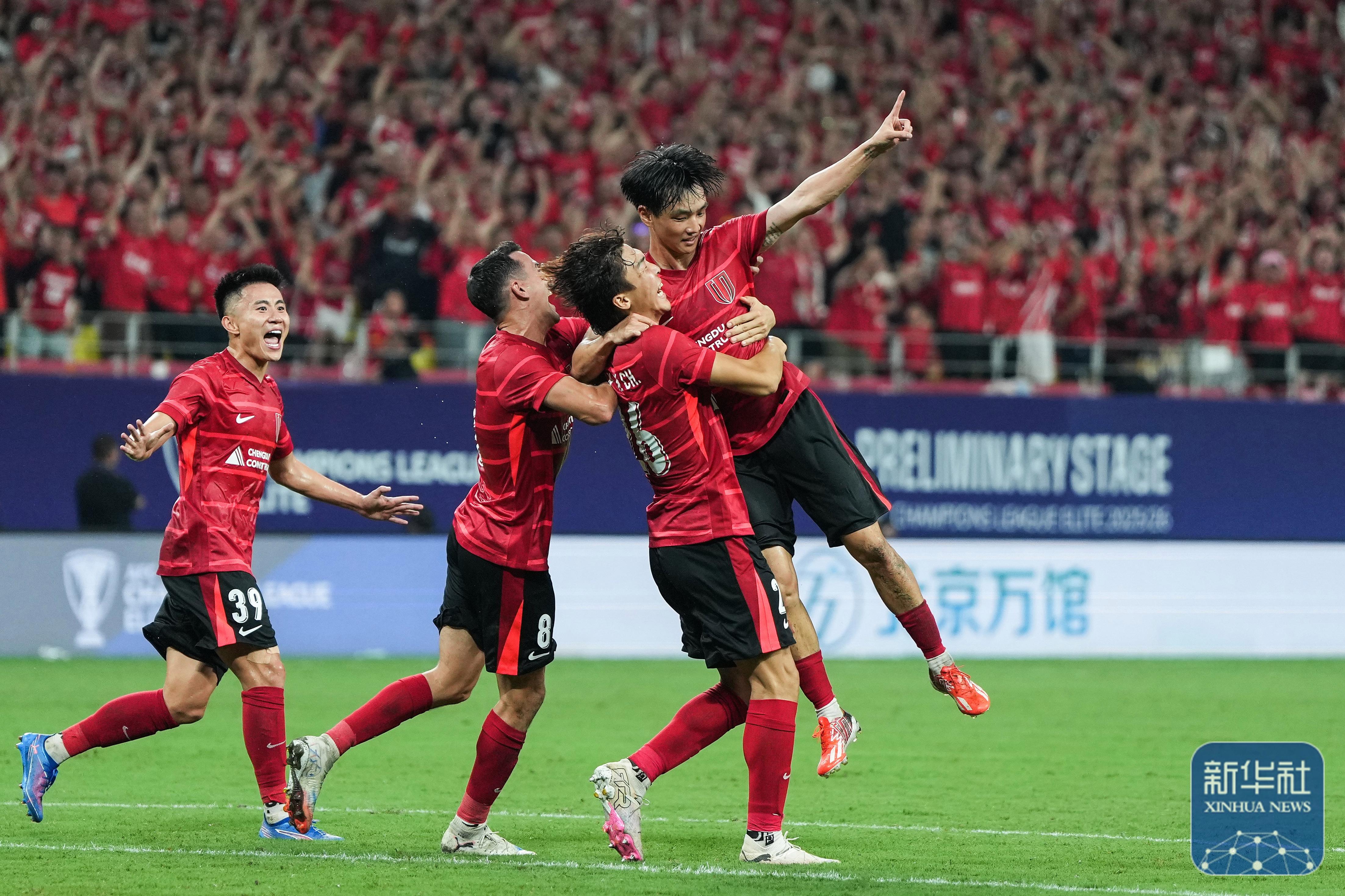 集结日CBA季后赛焦点战,成都蓉城内部沟通,气氛紧张,细节决定成败 集结日CBA季后赛焦点战,成都蓉城内部沟通,气氛紧张,细节决定成败