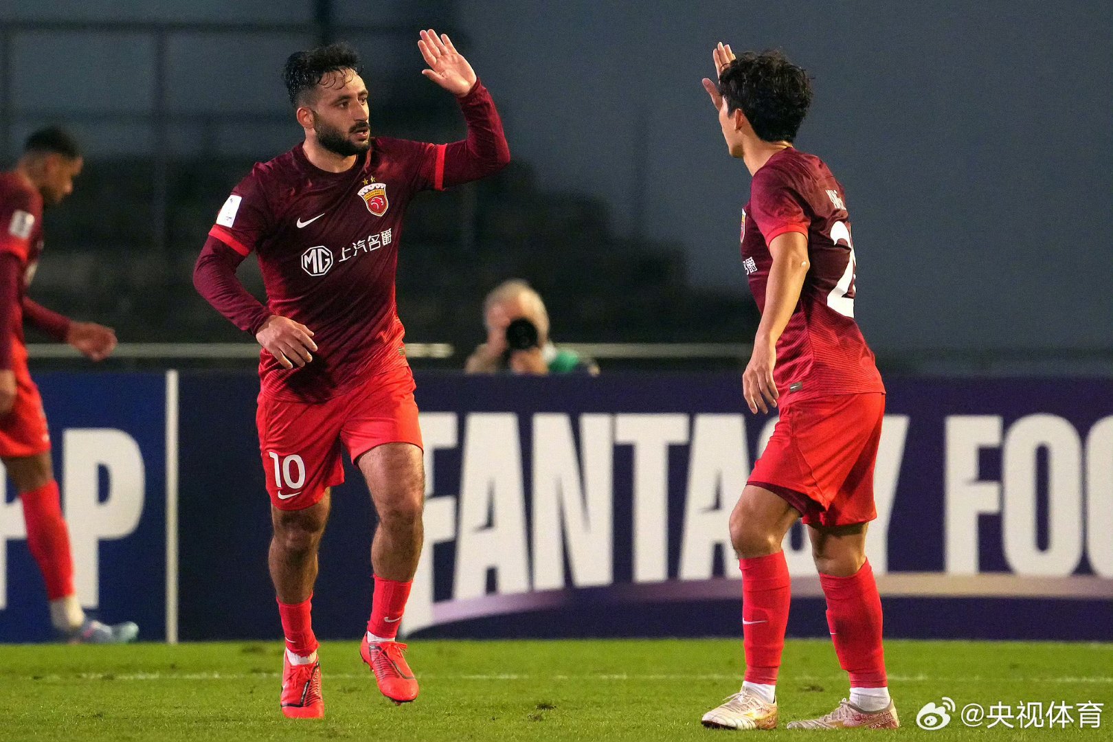 赛前上海海港备战法甲，临场应变细节曝光，信心回归，心理建设被强调的简单介绍