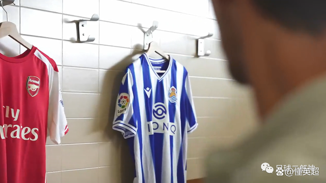 包含皇家社会迎足总杯关键赛；今晚更衣室发声；球迷炸锅；高层口径保持一致的词条