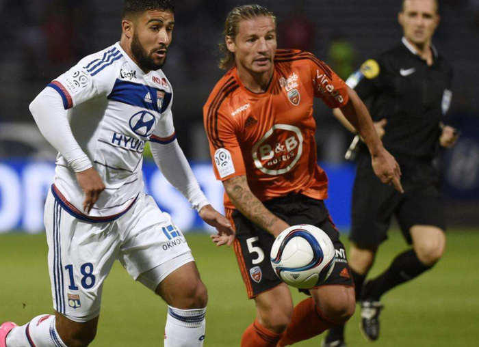 今夜法国杯传出新动向，里昂调整名单，管理层表态：媒体盛赞，球探报告显示潜力 