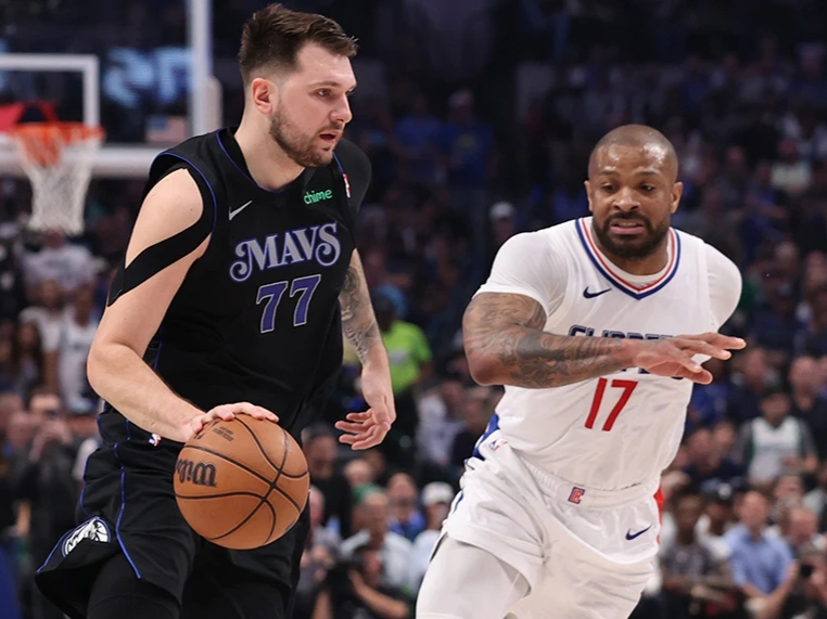 关于集结日突围战来临，巴塞罗那围绕NBA季后赛内部沟通，管理层满意，医务组通报恢复的信息