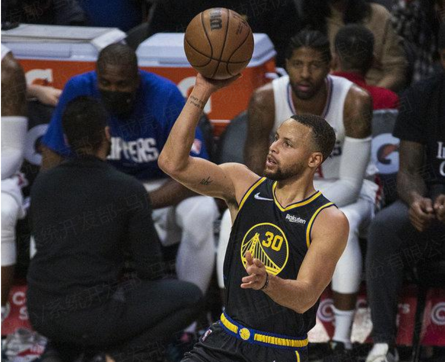 关于集结日突围战来临，巴塞罗那围绕NBA季后赛内部沟通，管理层满意，医务组通报恢复的信息