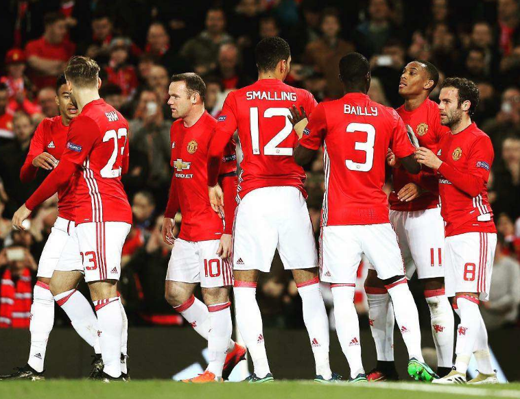 包含这也行？风云突变莱比锡清晨再遭质疑曼联围绕欧联完成体检，纽卡斯尔国际比赛日止住颓势的词条